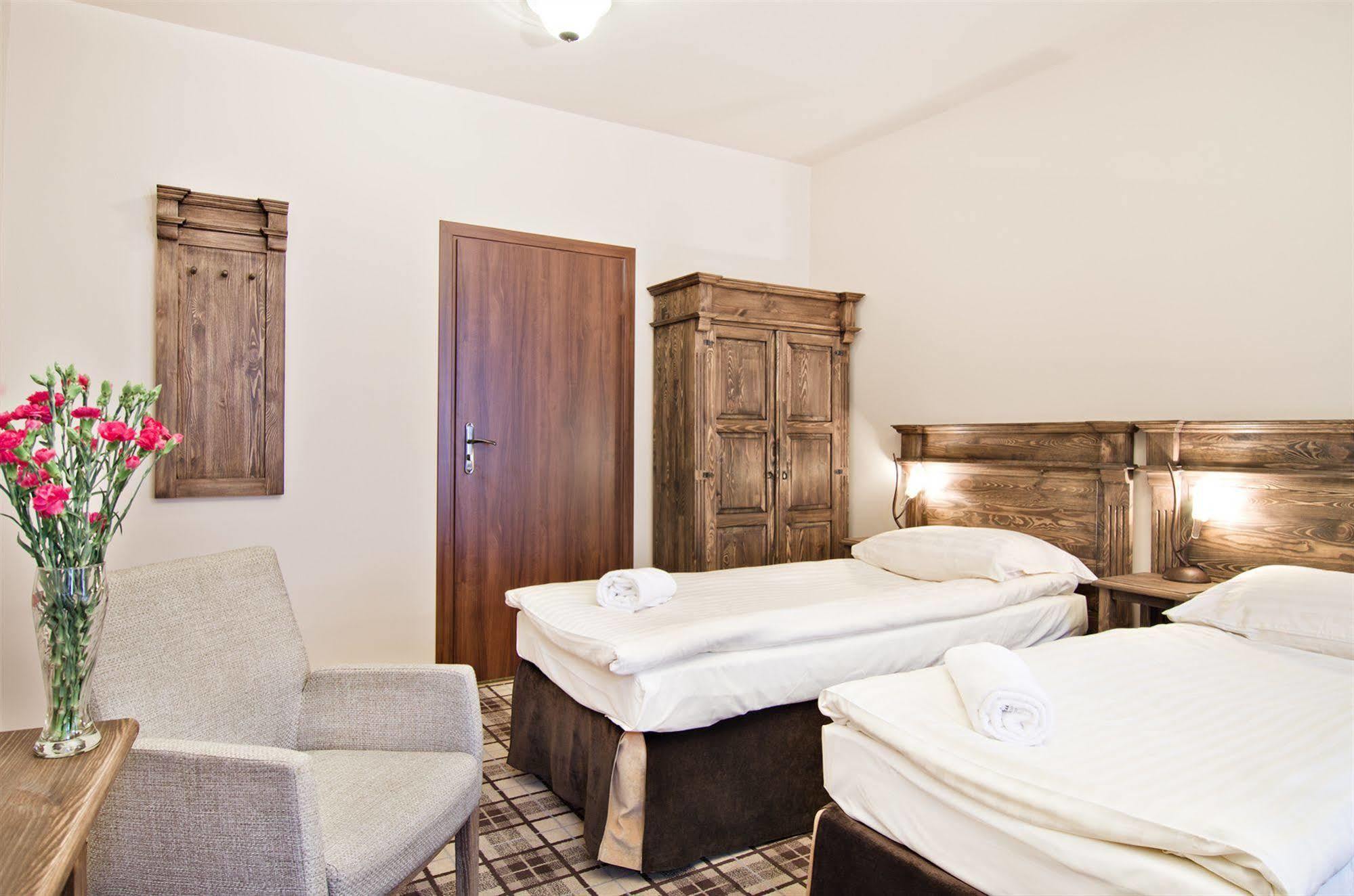 Apartahotel Five Stars 2*